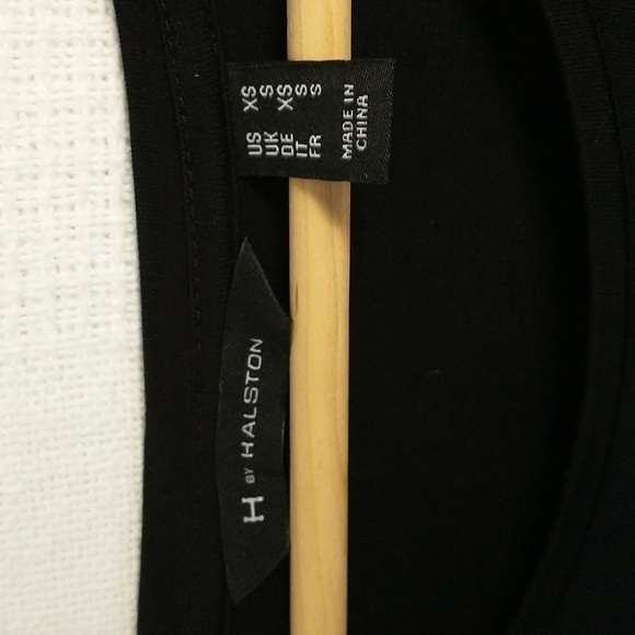 H by Halston Black Flutter Sleeve Women's Dress Blouse Size XSmall Scoop Neck - Picture 4 of 5